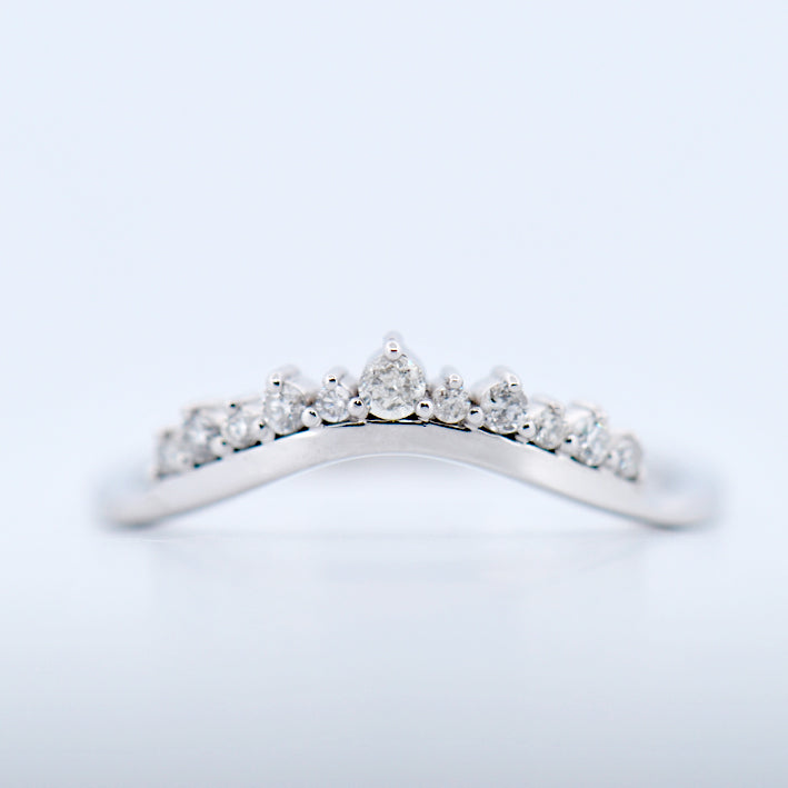 18k White Gold Diamond Halo Ring Set