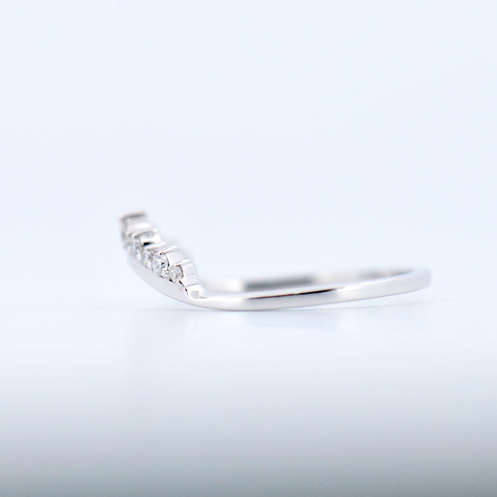 18k White Gold Diamond Halo Ring Set