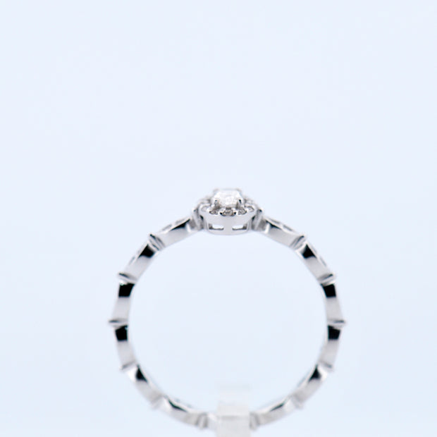 18k White Gold Diamond Halo Ring