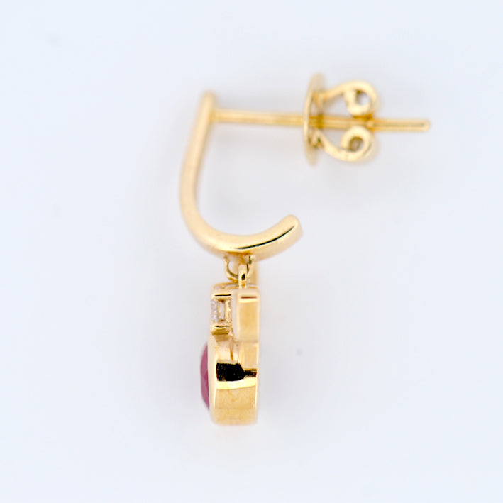 18k Yellow Gold Ruby Drop Earring